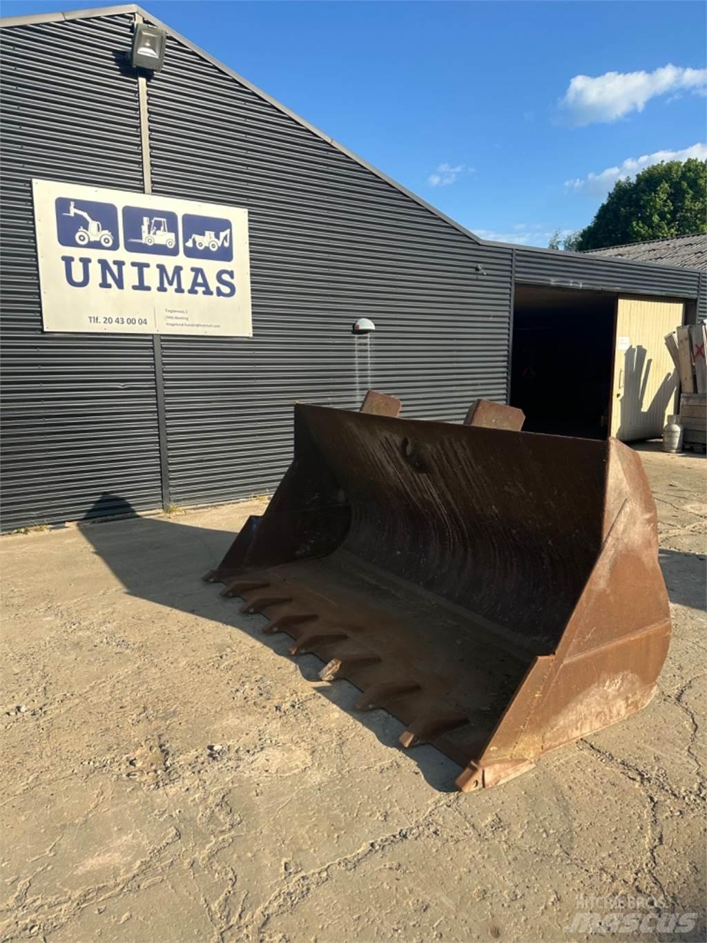 Volvo læsseskovl Blades
