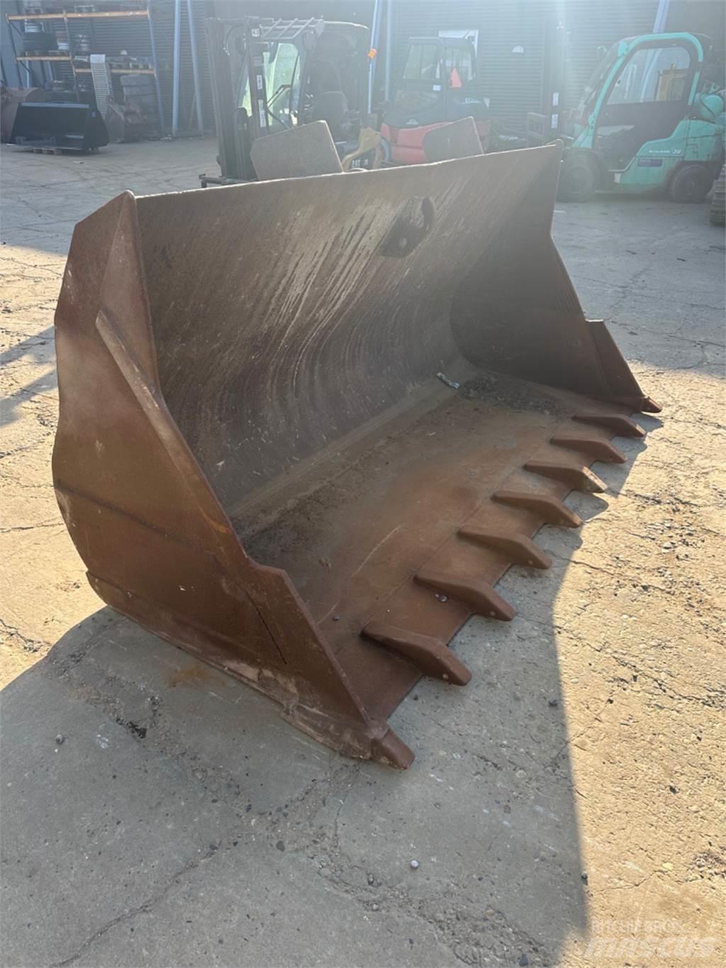 Volvo læsseskovl Blades