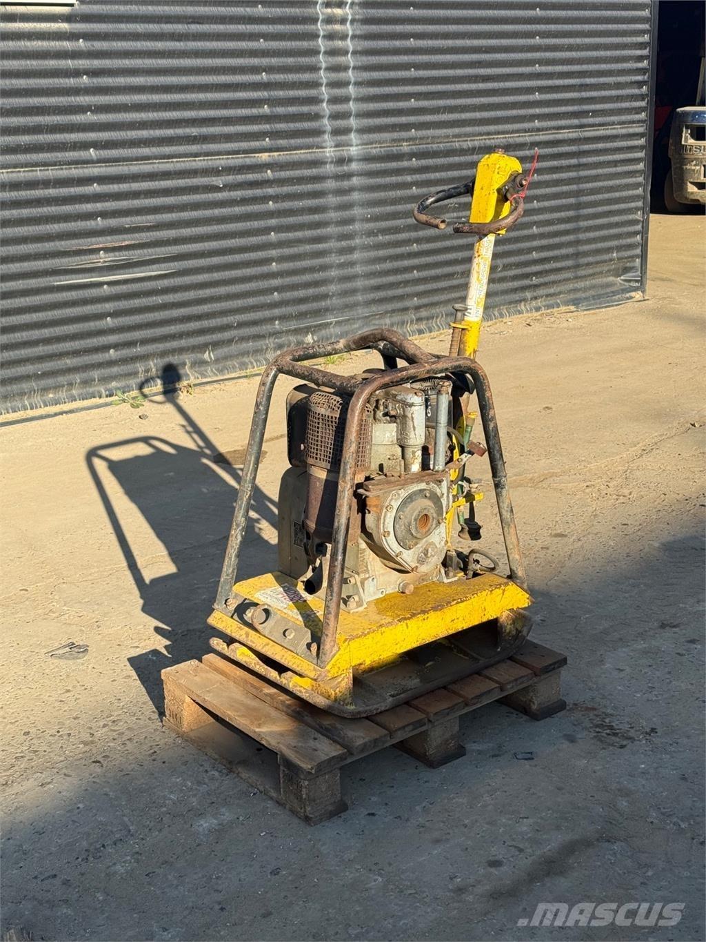 Wacker DPU2950 Plate Compactors