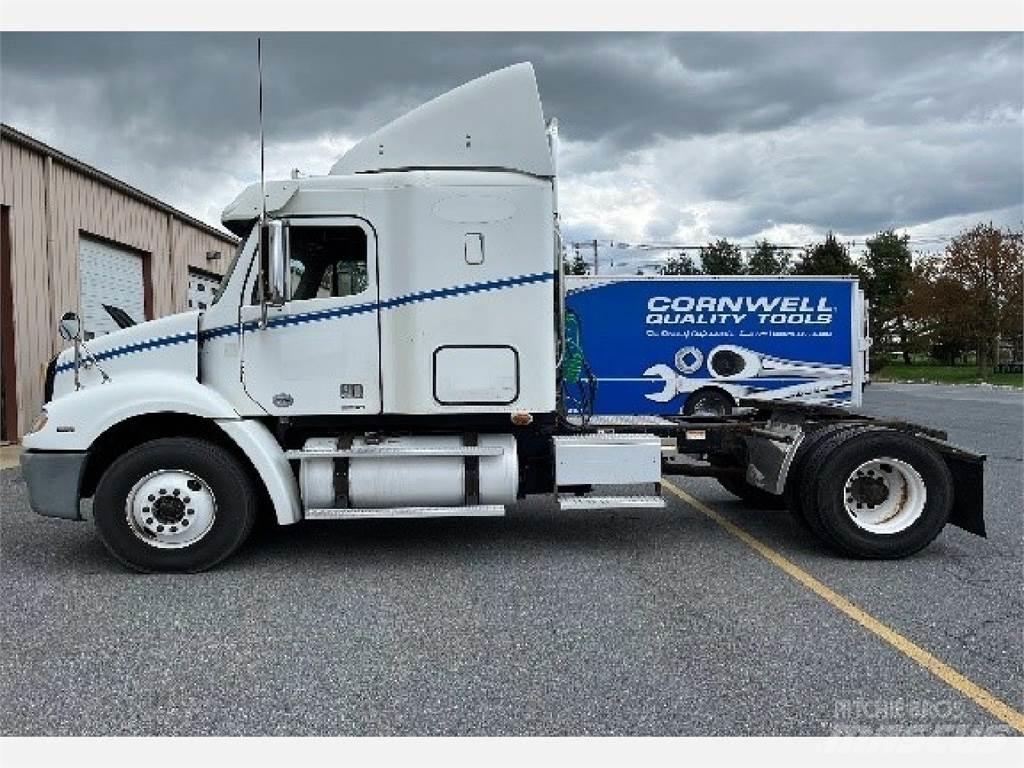 Freightliner C112 Conventional Trucks / Tractor Trucks