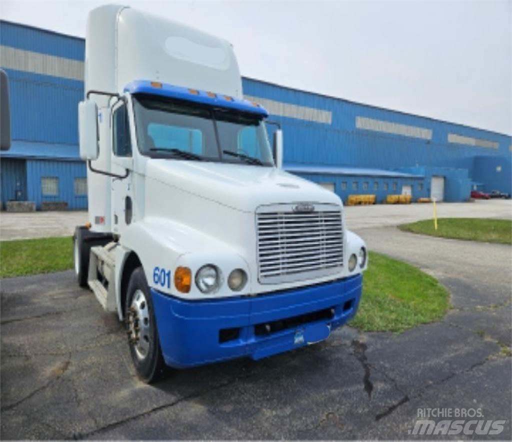 Freightliner C120 Conventional Trucks / Tractor Trucks