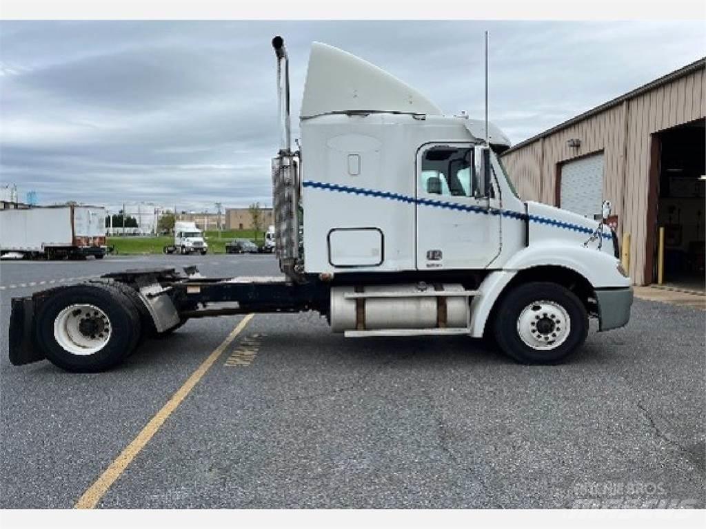 Freightliner CL112G Conventional Trucks / Tractor Trucks