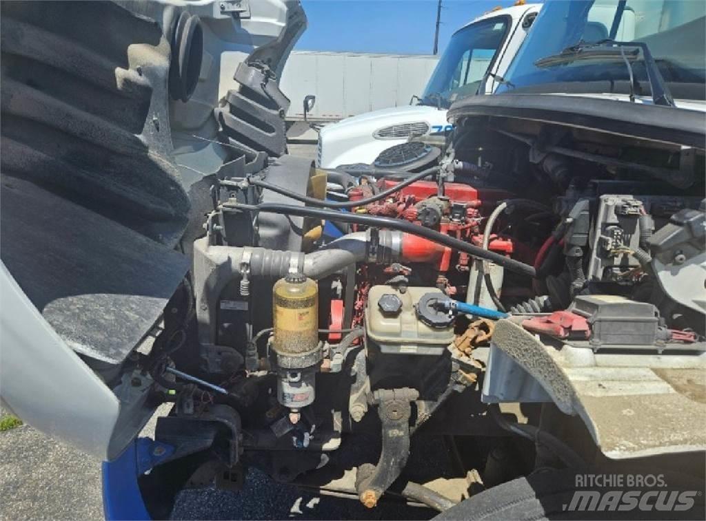 Freightliner M2 Box trucks