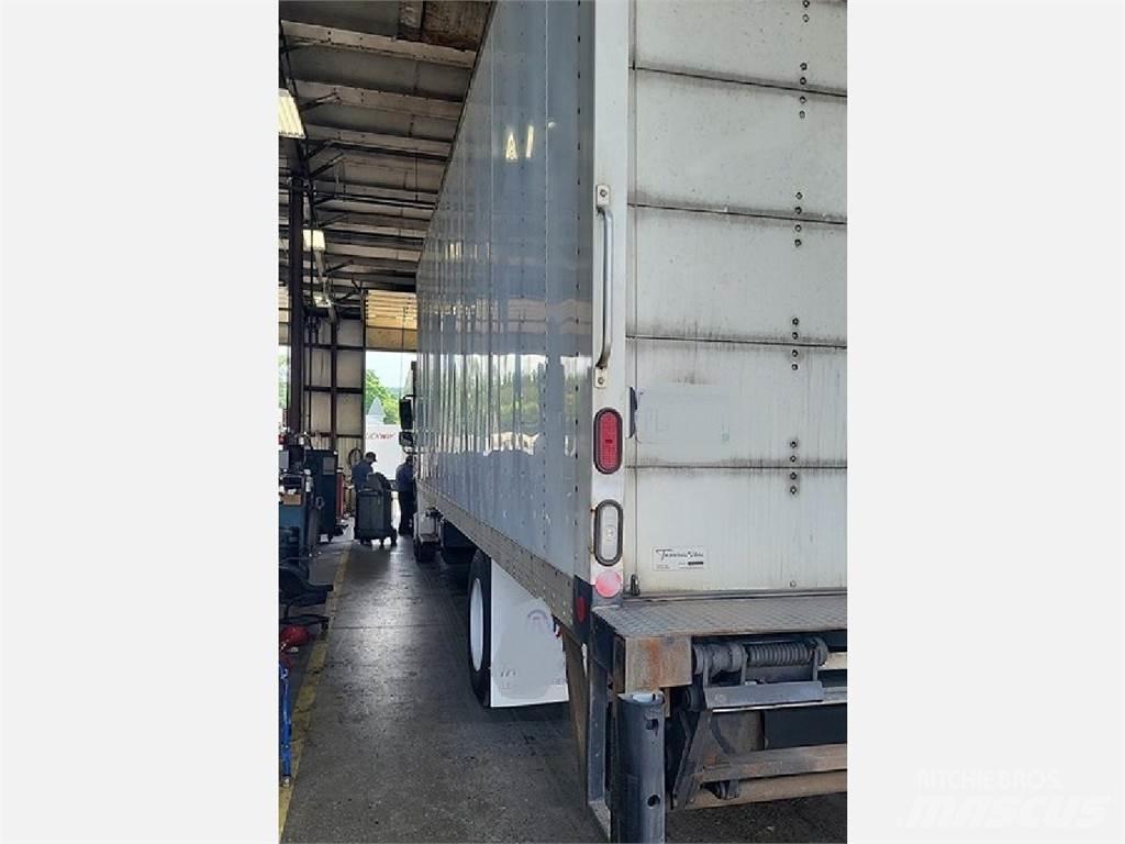 Freightliner M2 Box trucks