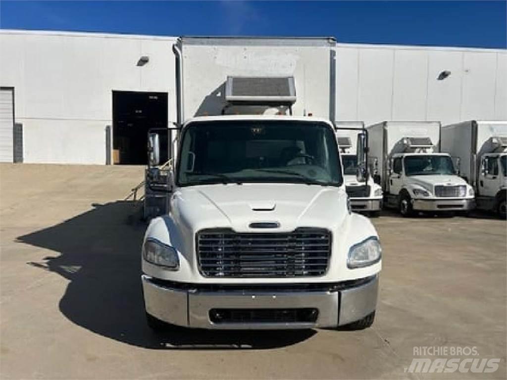 Freightliner M2-106 Box trucks