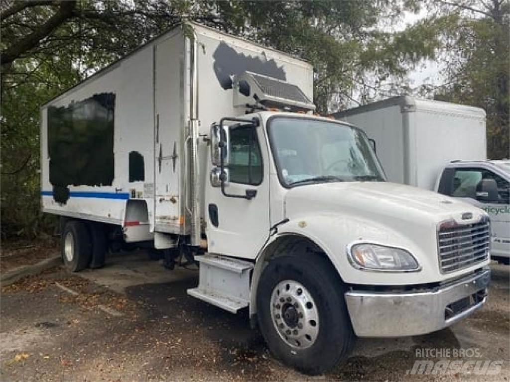 Freightliner M2-106 Box trucks