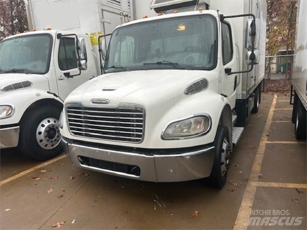 Freightliner M2-106 Box trucks