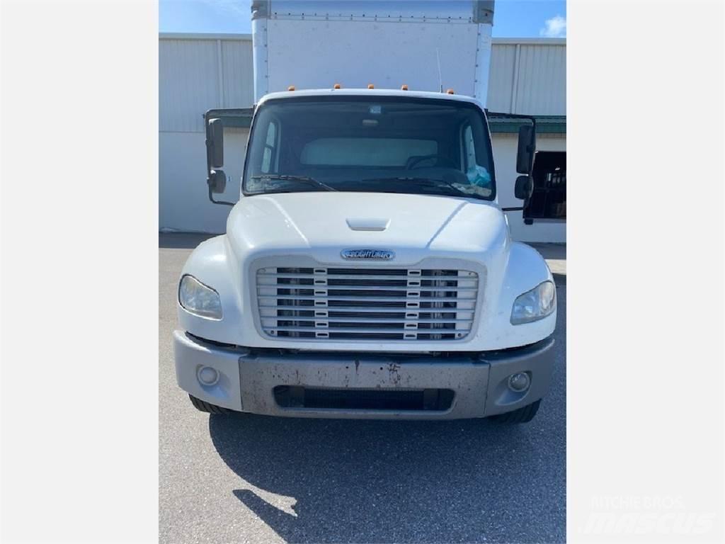 Freightliner M2 106 Box trucks