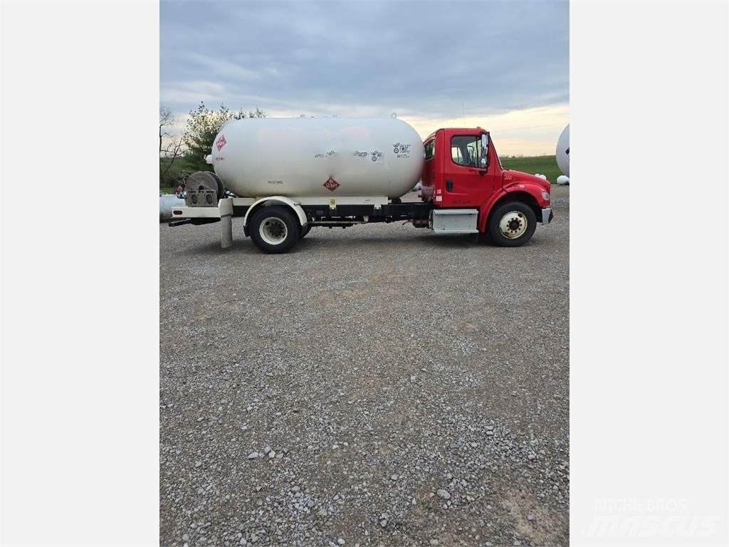 Freightliner M2 106 Other Trucks