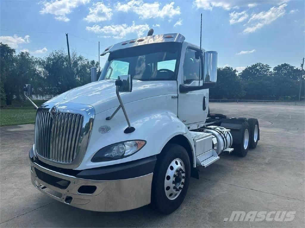 International RH Conventional Trucks / Tractor Trucks