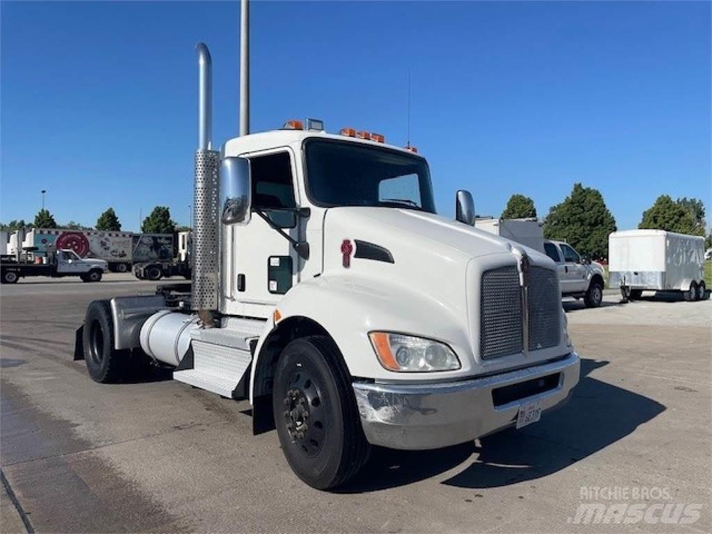 Kenworth T370 Conventional Trucks / Tractor Trucks
