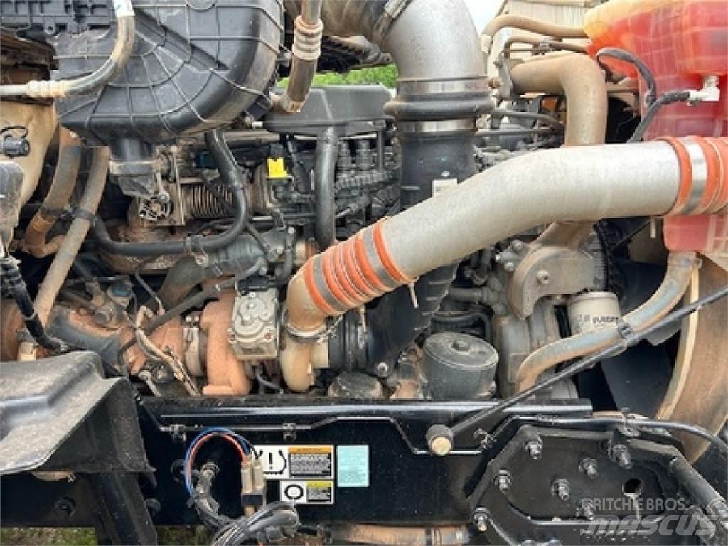 Kenworth T880 Conventional Trucks / Tractor Trucks