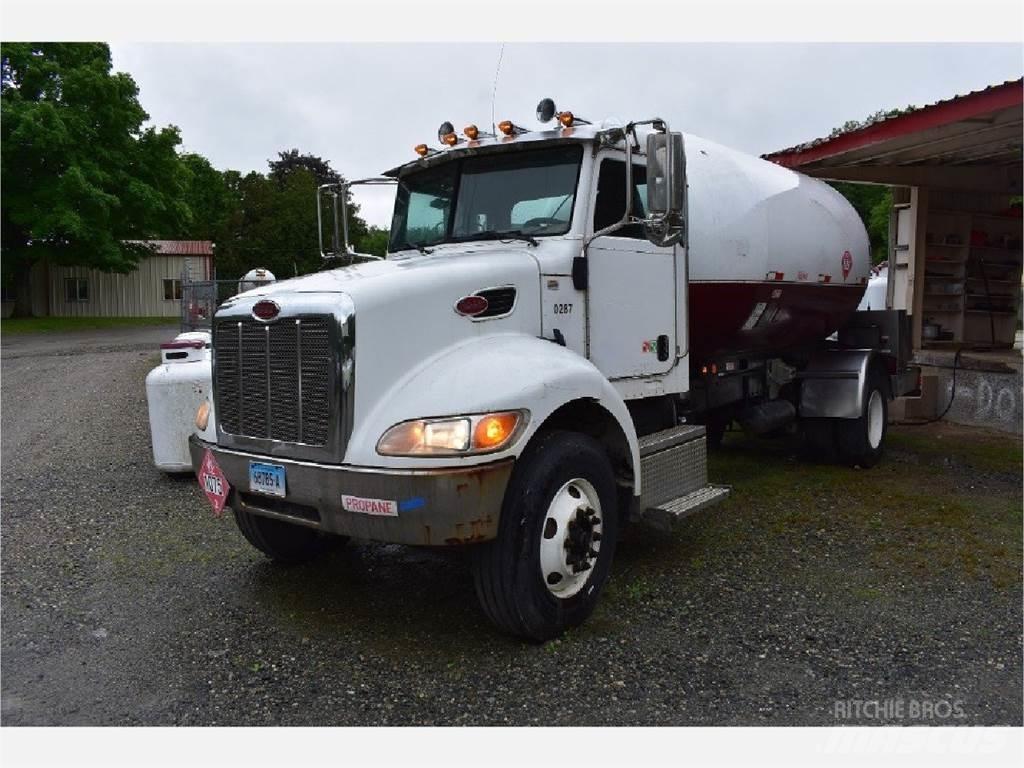 Peterbilt 335 Other Trucks