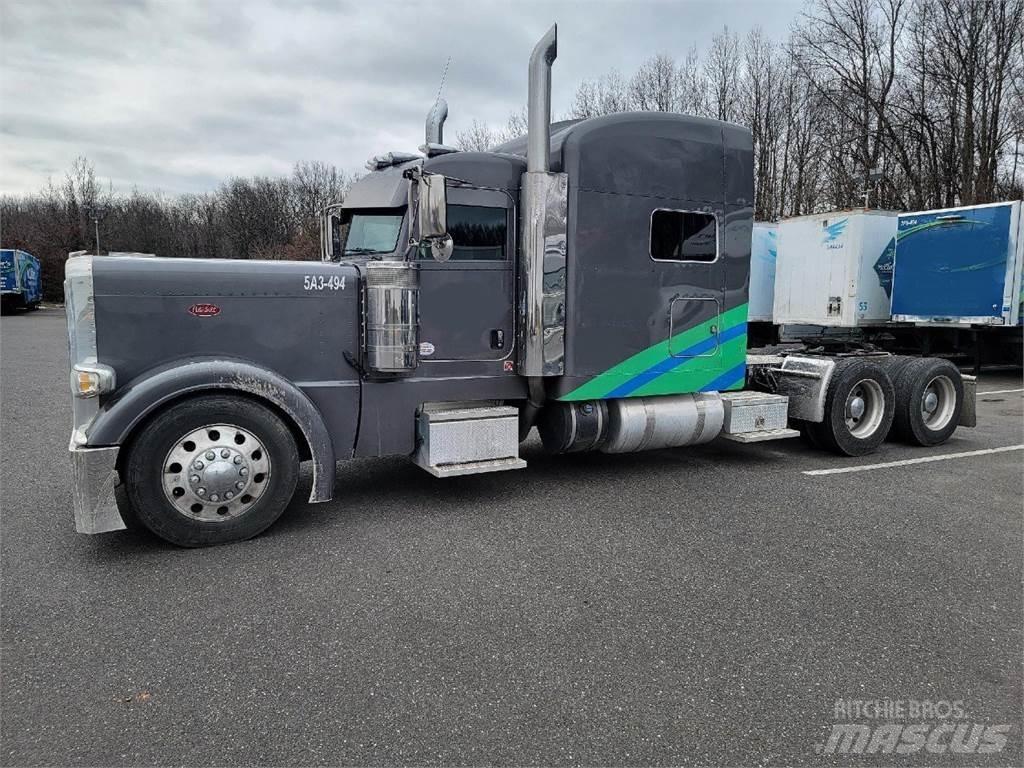 Peterbilt 389 Conventional Trucks / Tractor Trucks