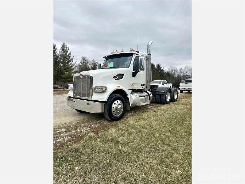 Peterbilt 567 Conventional Trucks / Tractor Trucks