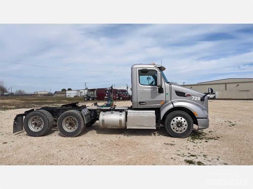 Peterbilt 579 Other Trucks