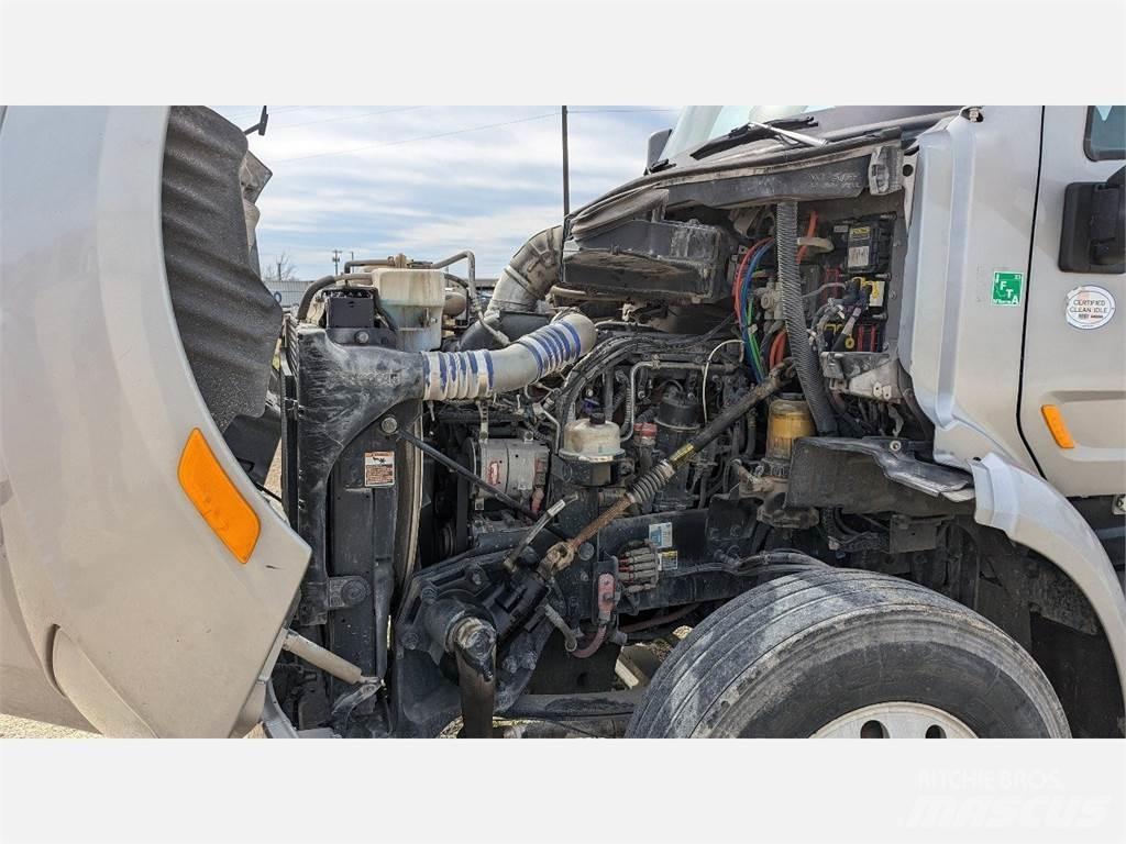 Peterbilt 579 Other Trucks