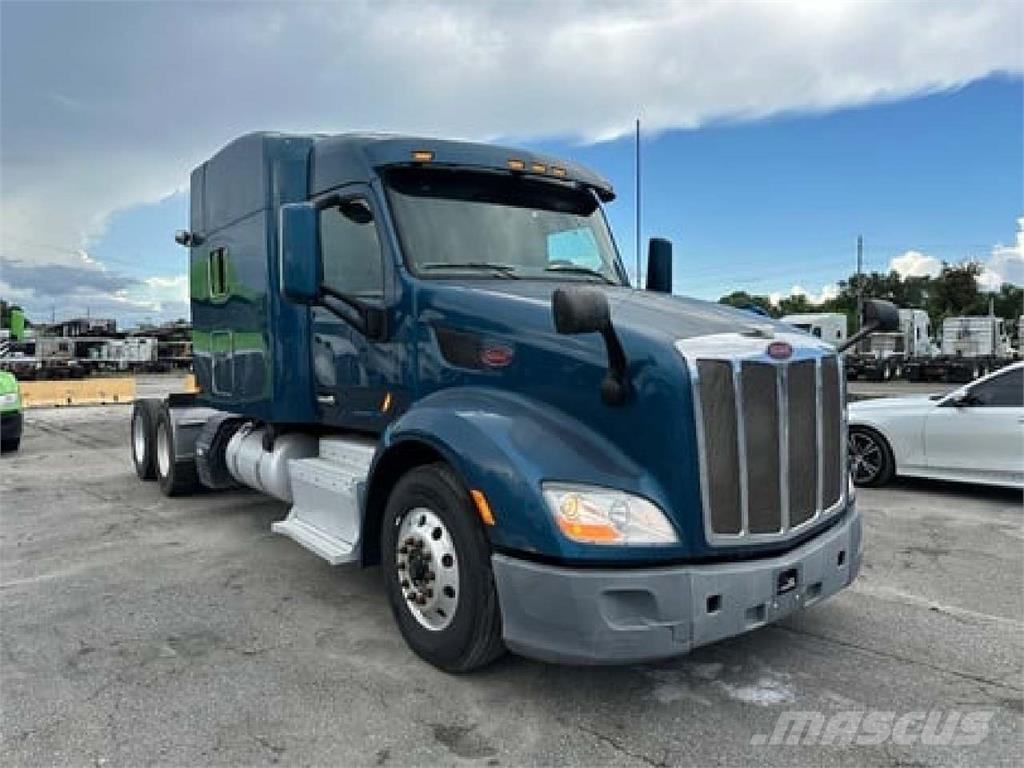 Peterbilt 579 Tractor Units