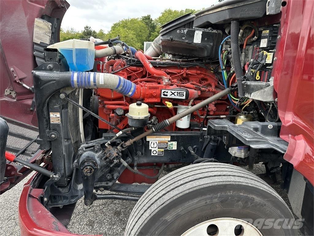 Peterbilt 579 Conventional Trucks / Tractor Trucks