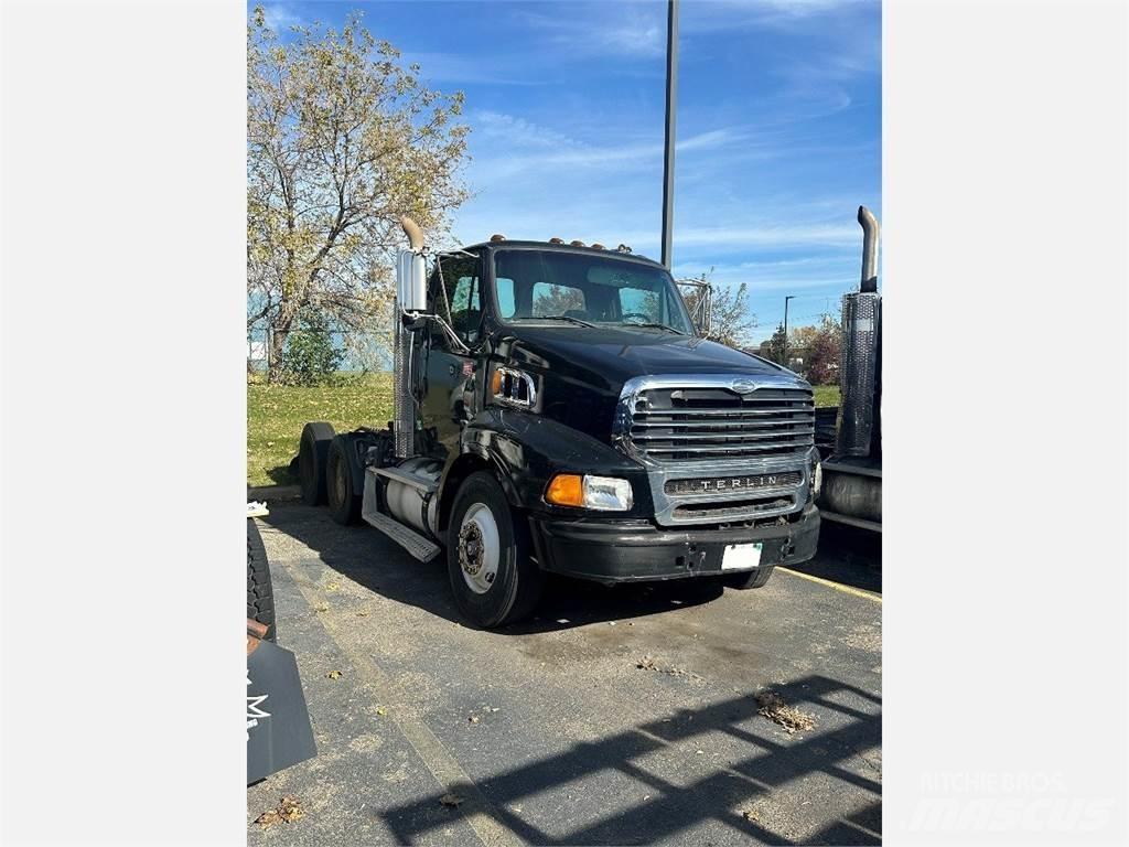 Sterling A9500 Conventional Trucks / Tractor Trucks