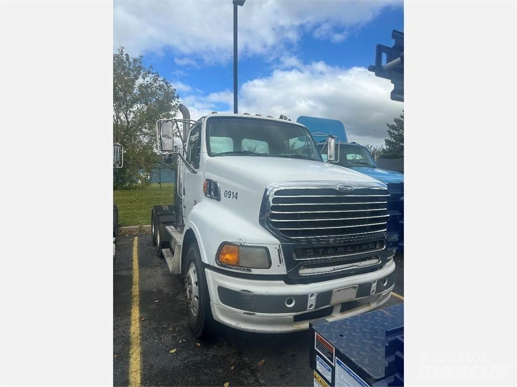 Sterling A9500 Conventional Trucks / Tractor Trucks
