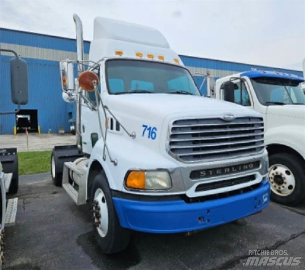 Sterling A9500 Conventional Trucks / Tractor Trucks