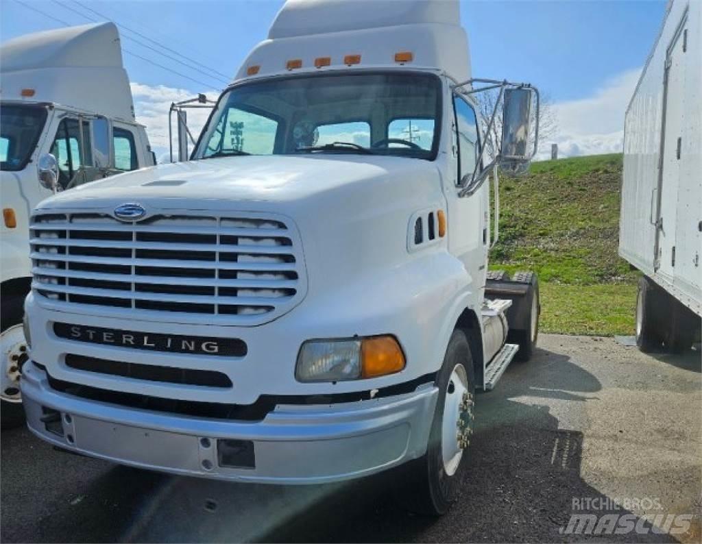 Sterling A9500 Conventional Trucks / Tractor Trucks