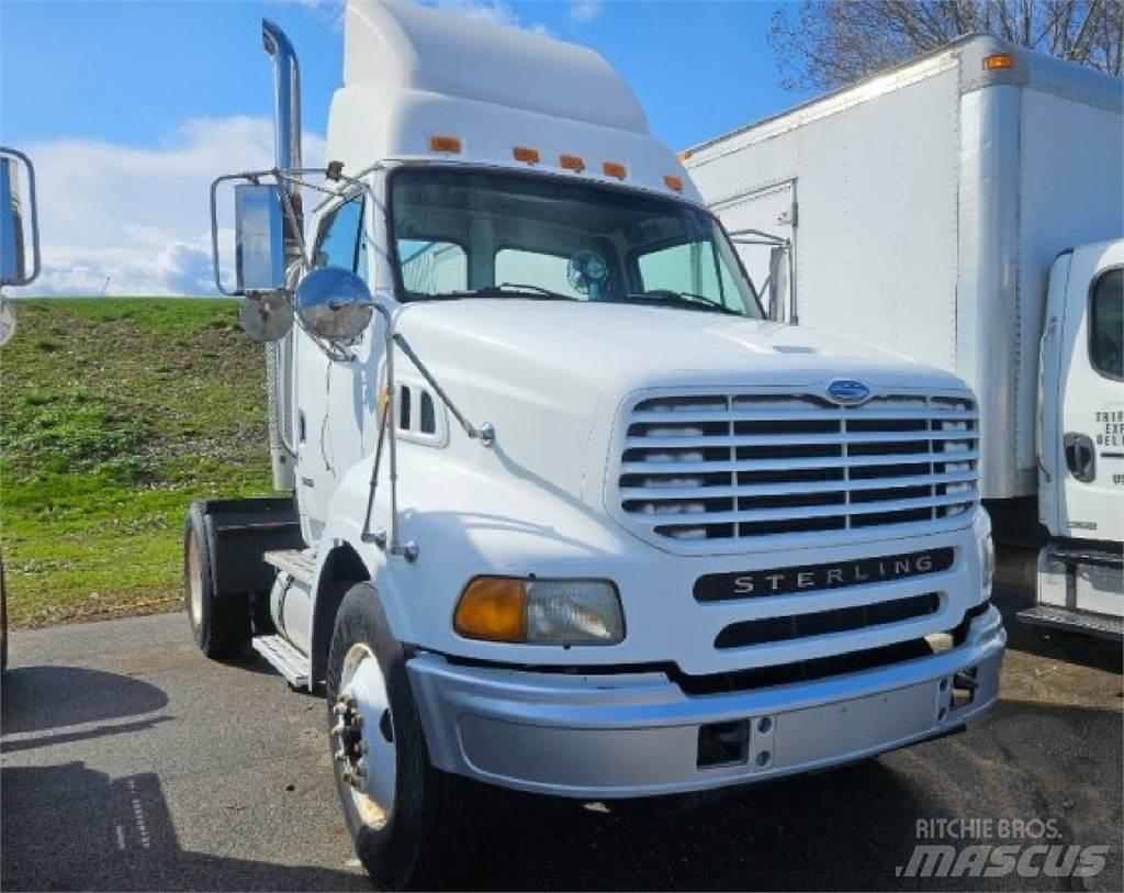 Sterling A9500 Conventional Trucks / Tractor Trucks