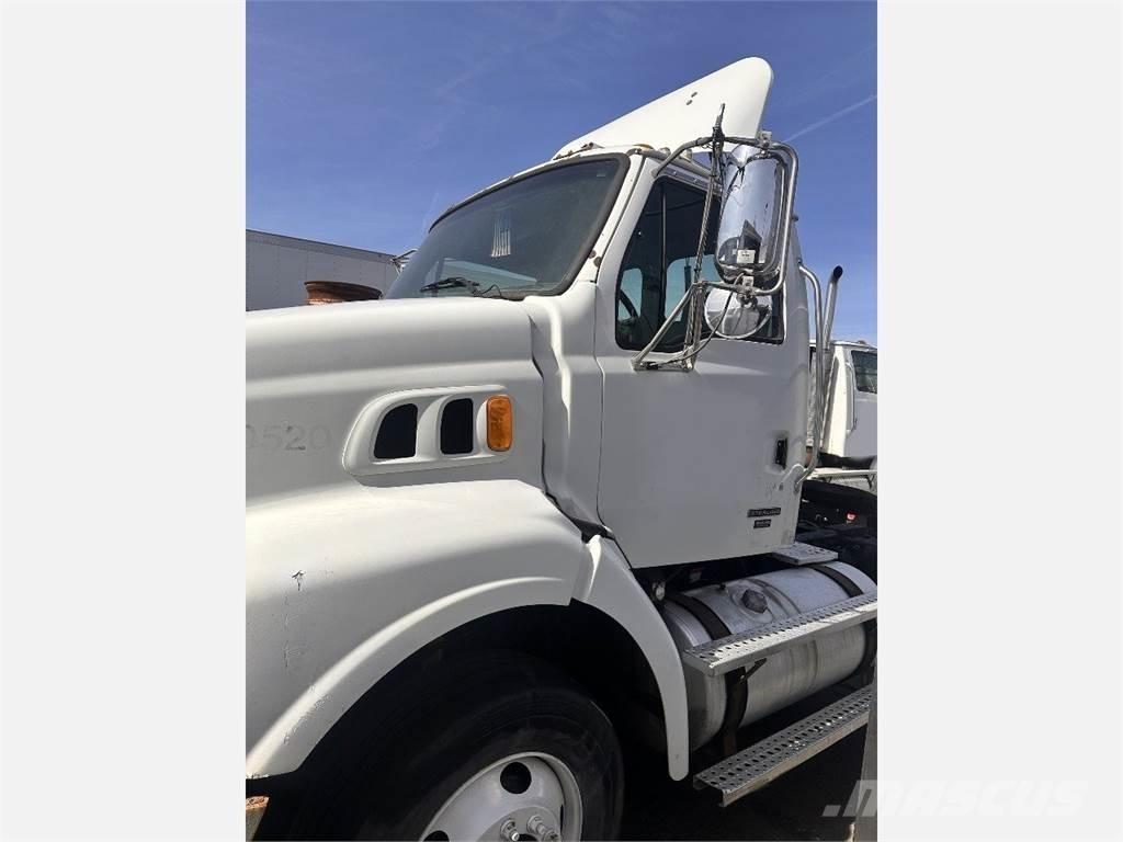 Sterling A9500 Conventional Trucks / Tractor Trucks
