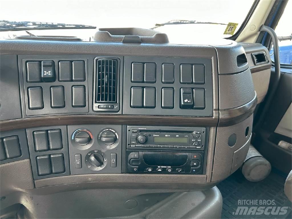 Volvo VNM64T200 Reefer Trucks