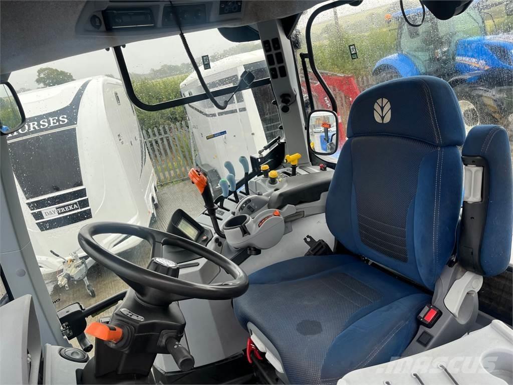 New Holland T7.210 Tractors