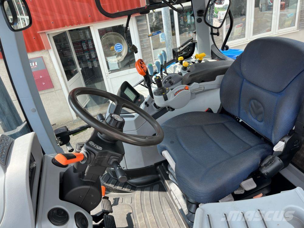New Holland T7.210 Tractors
