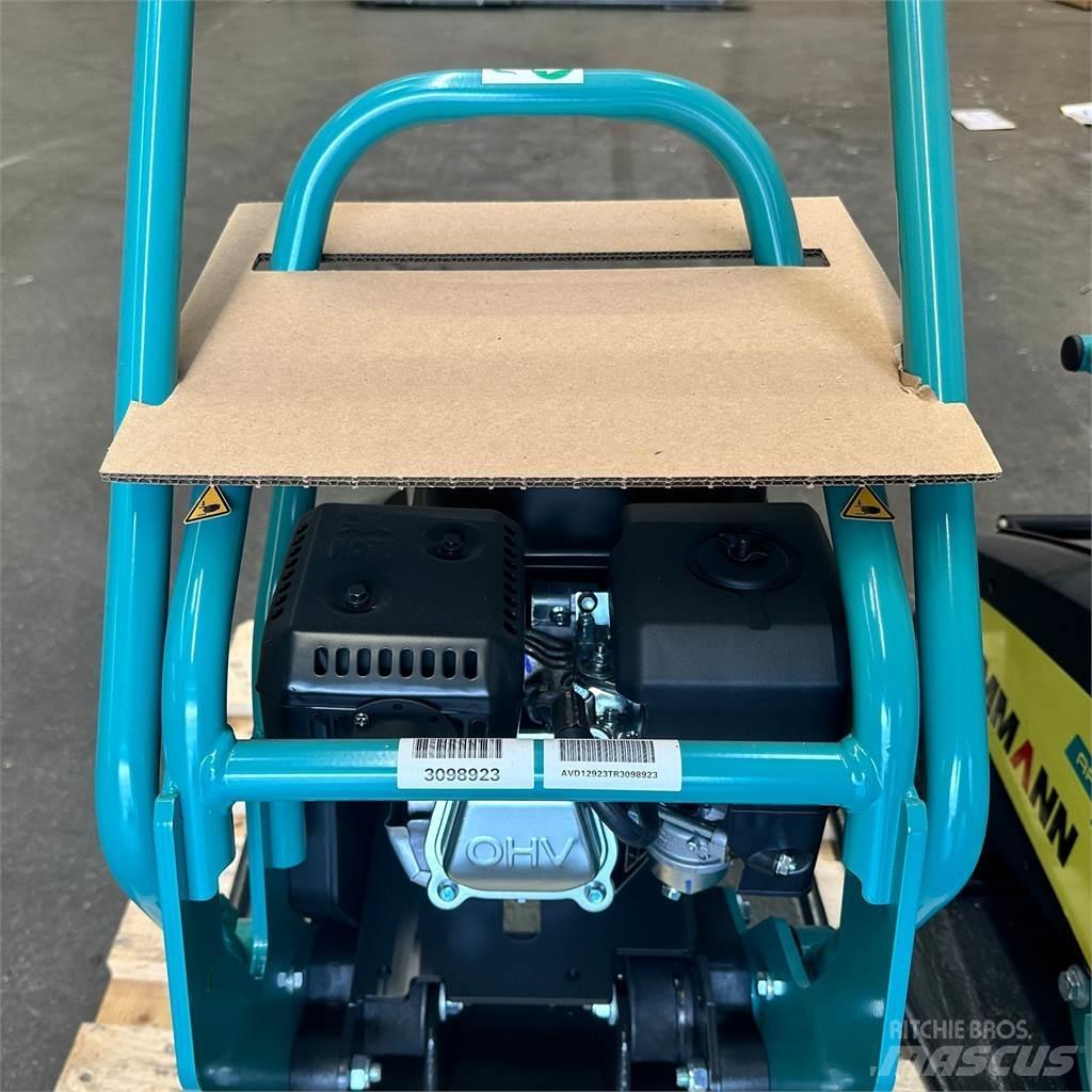  APF 20/50 APF 20/50 Plate Compactors