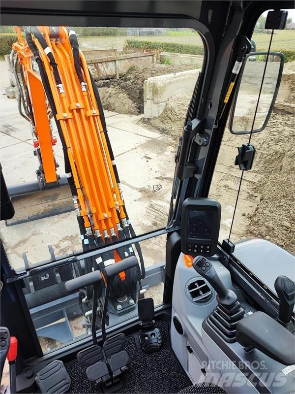 Develon DX27z-7 Mini Excavators <7t (Mini Diggers)