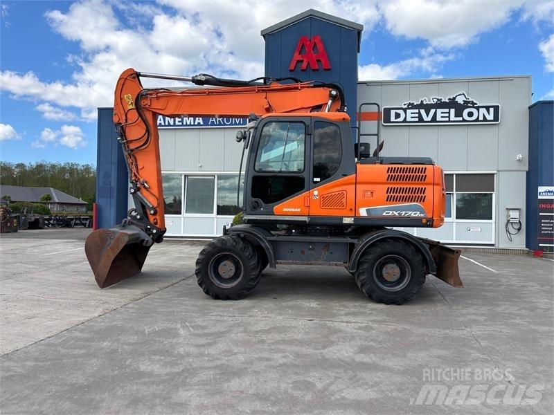 Doosan DX170W-5 Wheeled Excavators