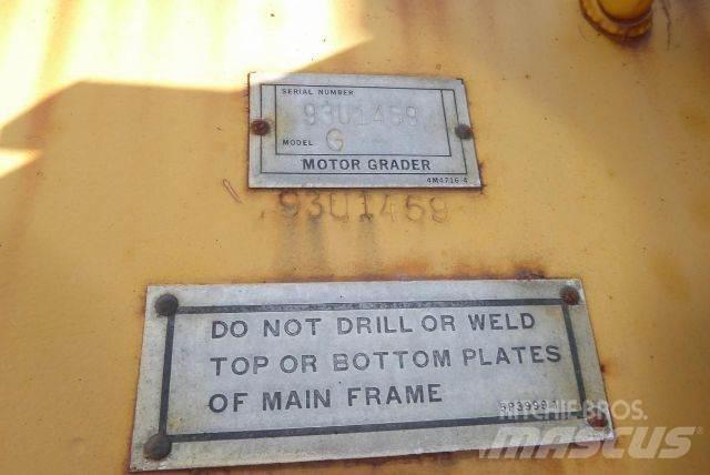 CAT 16G Motor Graders