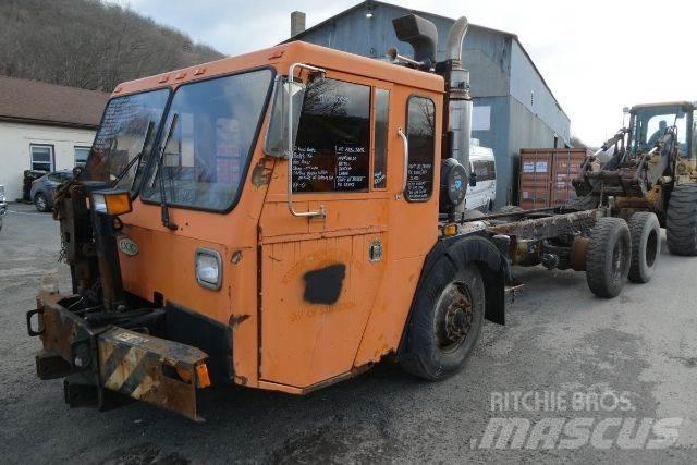 CCC CAB & CHASSIS Cab & Chassis Trucks