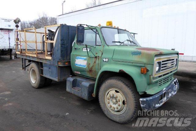 Chevrolet C60 Flatbed Trucks