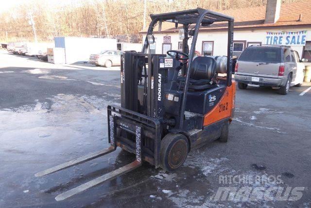 Doosan GC25P-5 Misc Forklifts