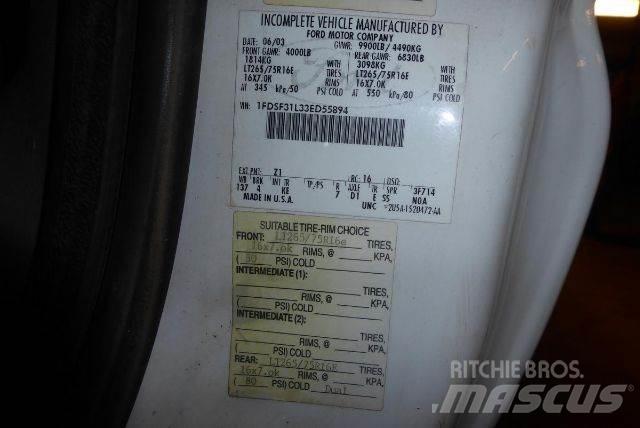 Ford F350 XL SD Work Trucks / Municipal