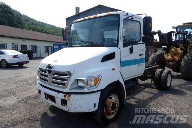 Hino NB165 Cab & Chassis Trucks