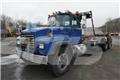 Mack RD688S Container Trucks