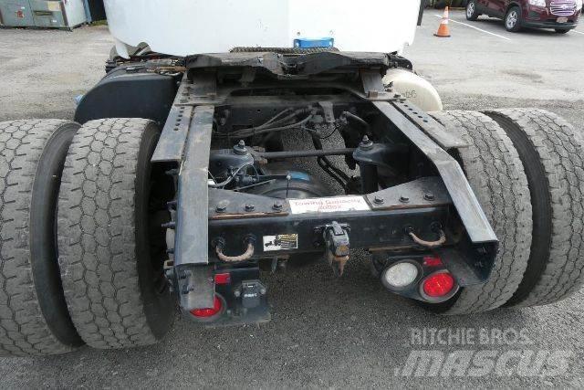 Peterbilt 579 Cab & Chassis Trucks