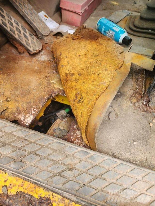Sterling L8500 Dump Trucks