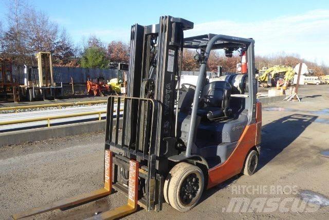 Toyota 8FGCU25 Misc Forklifts