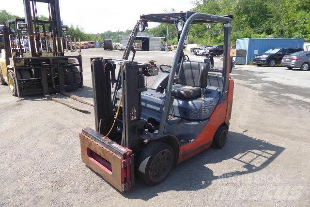 Toyota 8FGCU25 Misc Forklifts