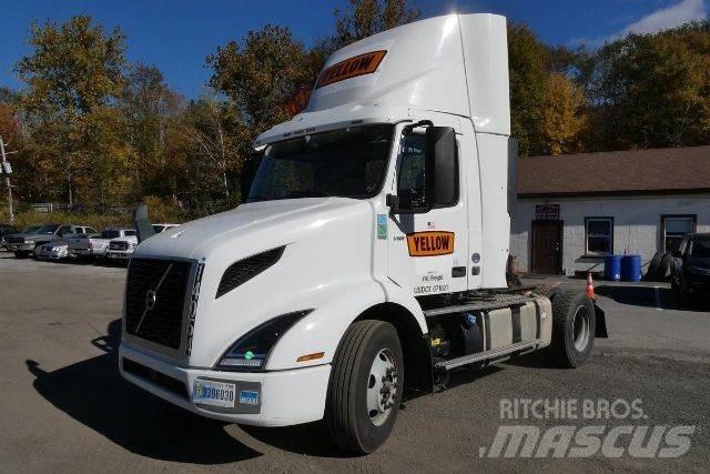 Volvo VNR Cab & Chassis Trucks