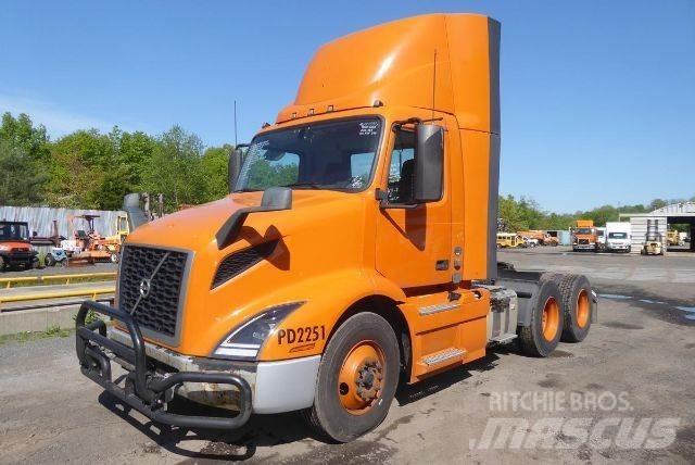 Volvo VNR64T300 Cab & Chassis Trucks