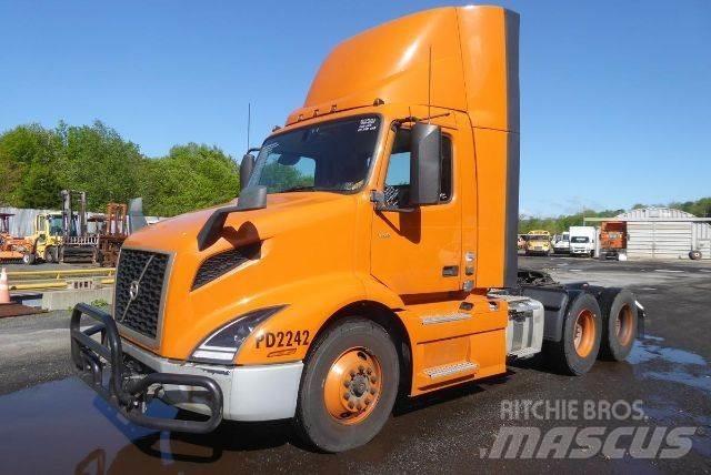 Volvo VNR64T300 Cab & Chassis Trucks