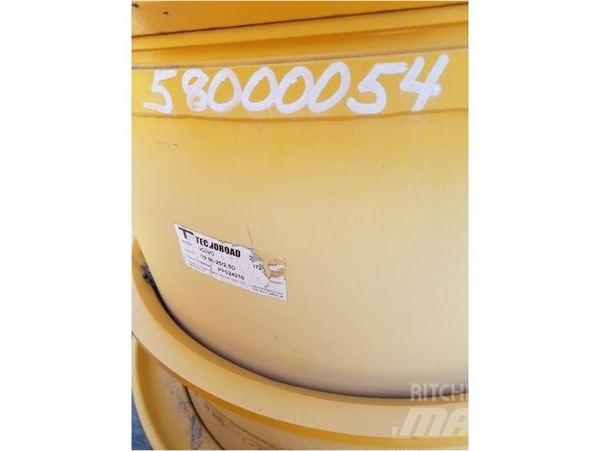 Volvo A25 Tires, wheels and rims